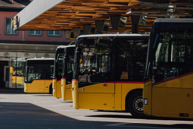 Router 5G para Puntos de Acceso en Buses y Gestión Remota
