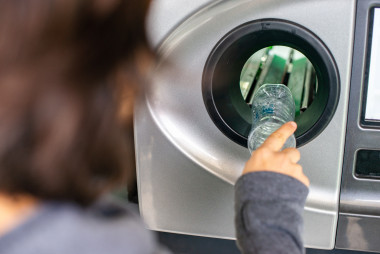 Mobile Routers Enable 4G Connectivity for Recycling Machines