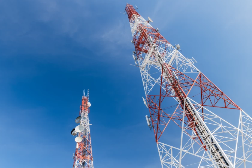 the-rutx50-5g-router-now-red-certified-in-article-2.png