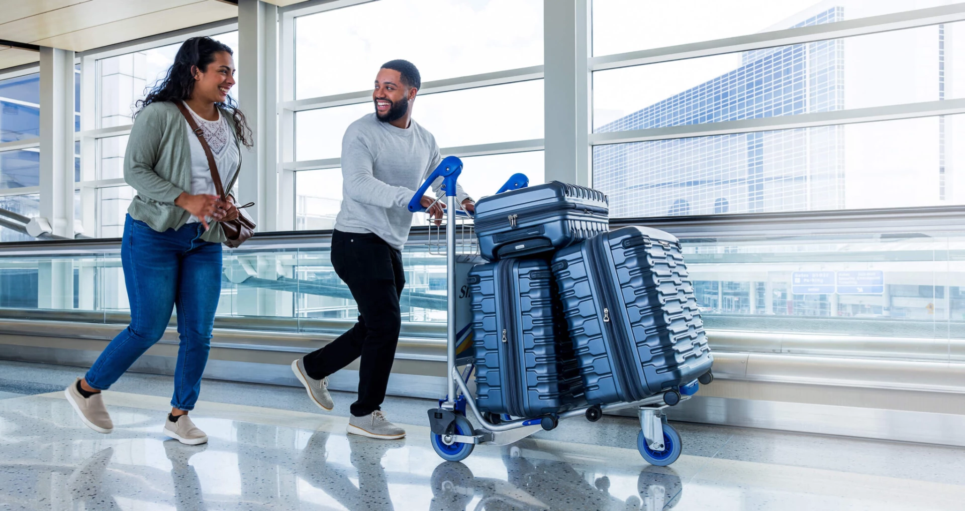 connectivity-for-airport-trolley-hire-kiosks-and-luggage-storage-centres-in-australia-de.jpg
